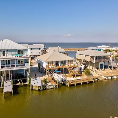 Waters Edge - Private Dock! Only Two Blocks From The Bay Or The Gulf! Plenty Of Parking For Cars Or Boats Home 더핀 아일랜드 외부 사진