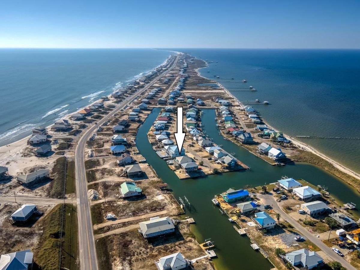 Waters Edge - Private Dock! Only Two Blocks From The Bay Or The Gulf! Plenty Of Parking For Cars Or Boats Home 더핀 아일랜드 외부 사진